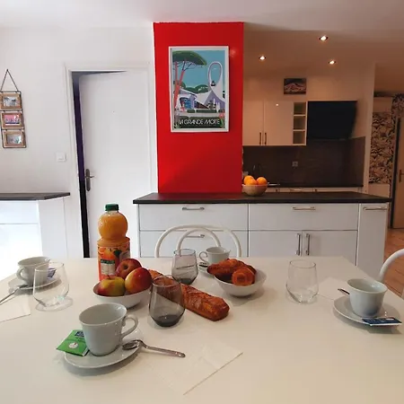 Appartement L'escapade Du Soleil Parking Clim Wifi Centre-ville - Rossiconciergerie - Linge Inclus