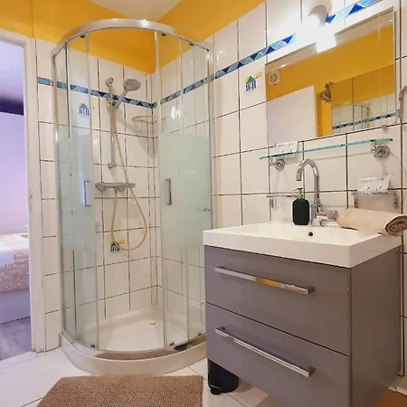 Apartman L'escapade Du Soleil Parking Clim Wifi Centre-ville - Rossiconciergerie - Linge Inclus La Grande-Motte